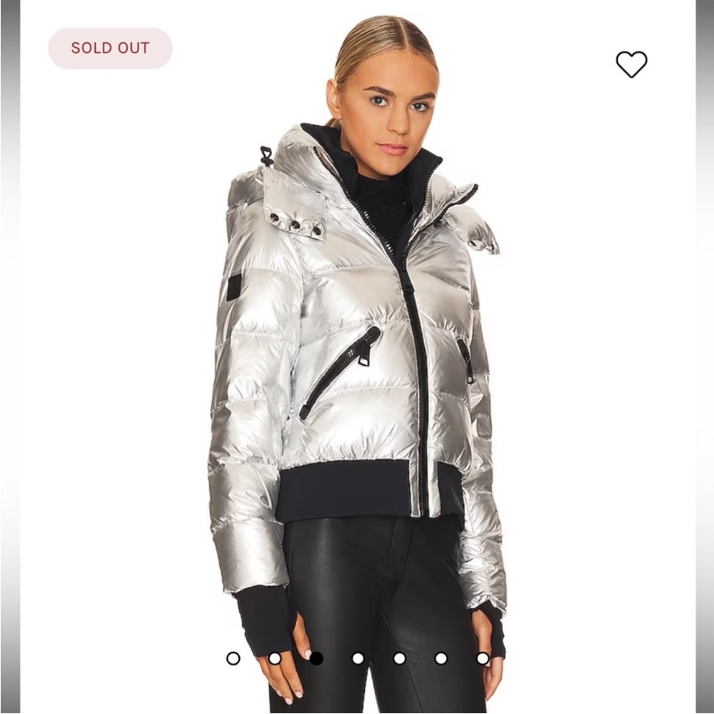 NWT SAM. SILVER BUNGALOW PUFFER JACKET W/ HOOD - Medium ($575 retail) - Picture 4 of 10